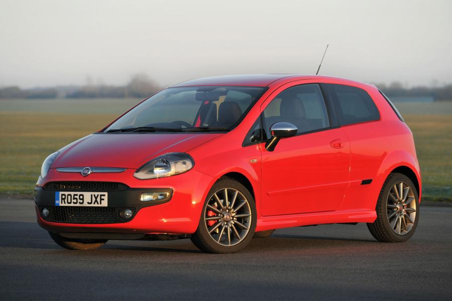  Fiat Punto Evo 2010 года  (фото 69 из 70)